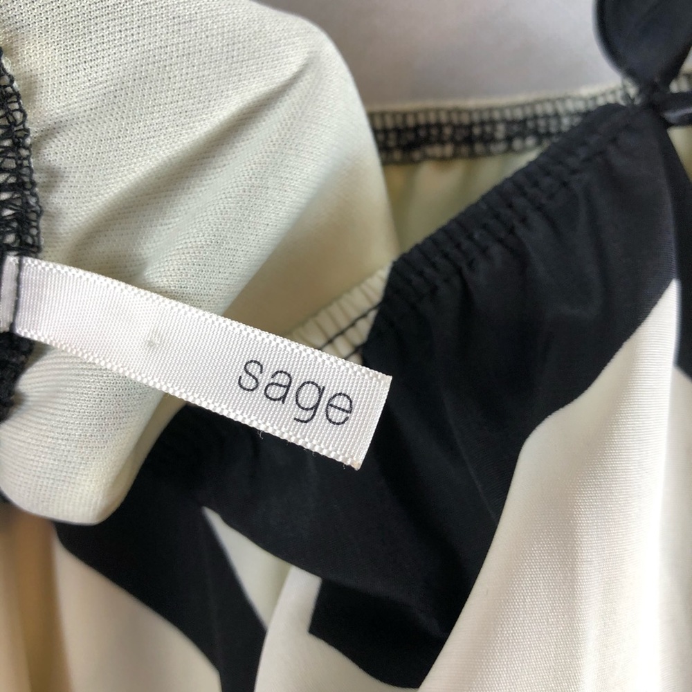 Sage Cold Shoulder dress 
Symmetrical Large Black - Picture 7 of 7